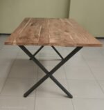 Valgomojo stalas, akacijos ir mango mediena, 150x80x75 cm.