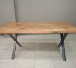 Valgomojo stalas, akacijos ir mango mediena, 150x80x75 cm.