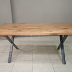 Valgomojo stalas, akacijos ir mango mediena, 150x80x75 cm.