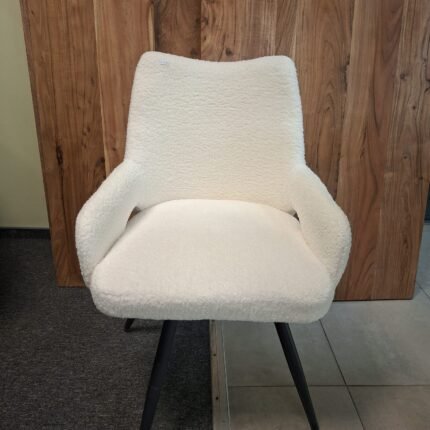 Balta buklė medžiagos kėdė