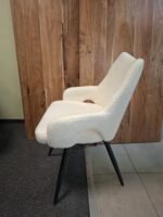 Balta buklė medžiagos kėdė