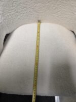 Balta buklė medžiagos kėdė