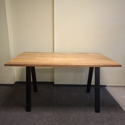 Valgomojo stalas, mango mediena 140x80x75 cm